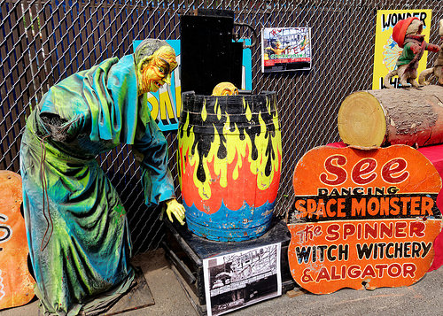 Spook-A-Rama Deno's Wonder Wheel Park